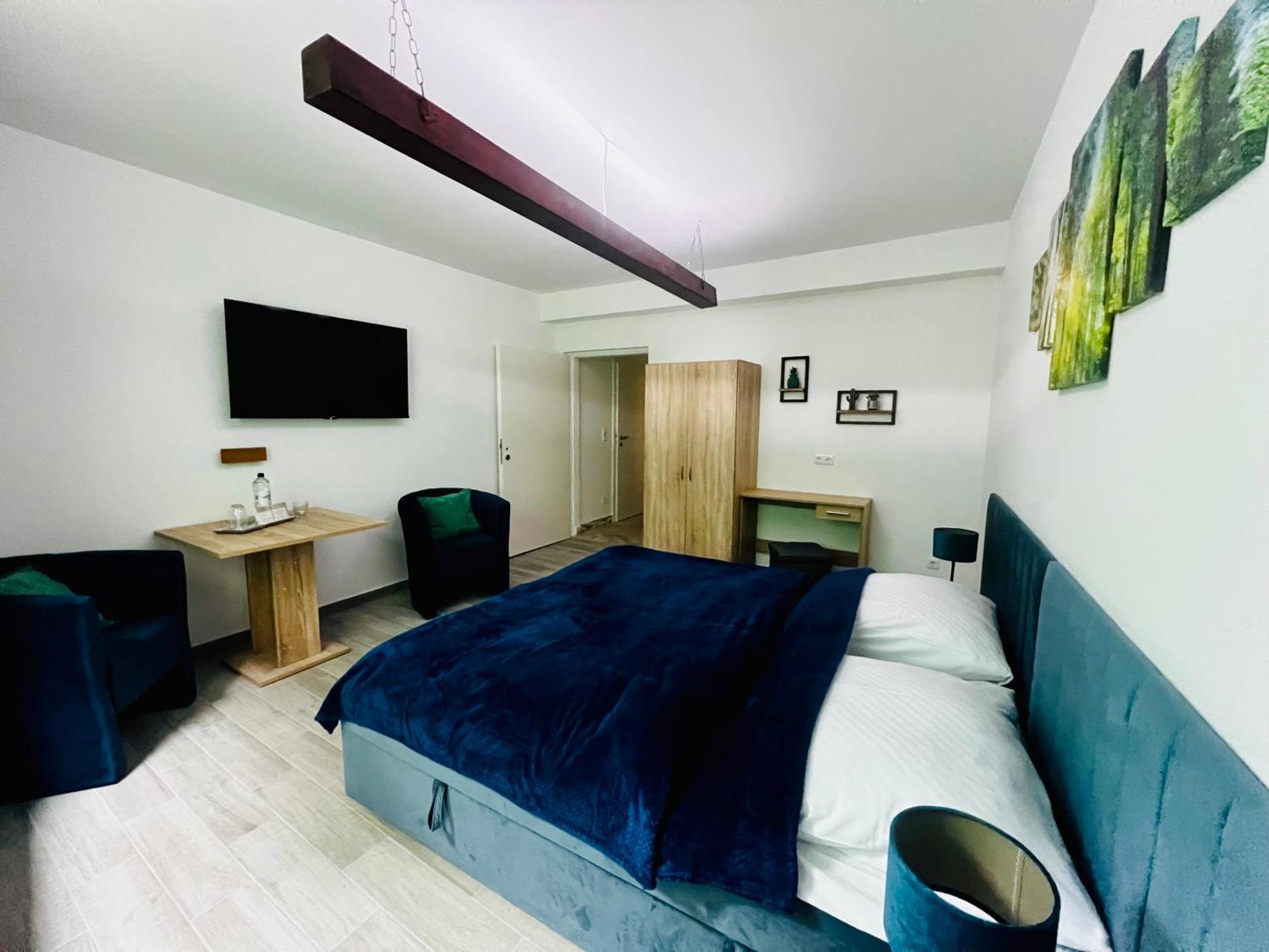 Holi Day Spa 2-Bett Zimmer App 4 Berlín Exteriér fotografie